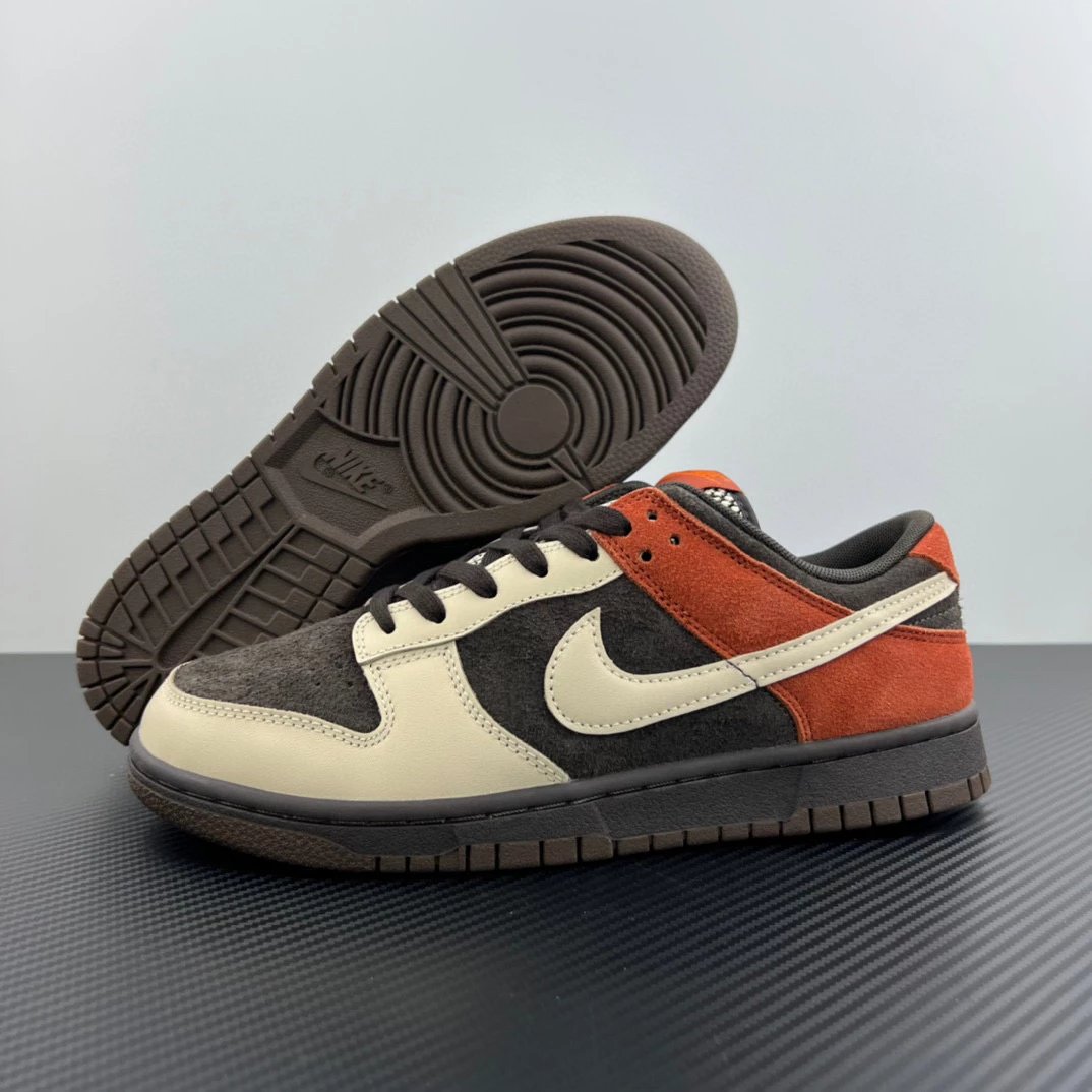 Nike Dunk Low Sneakers — Dunk "Red Panda"