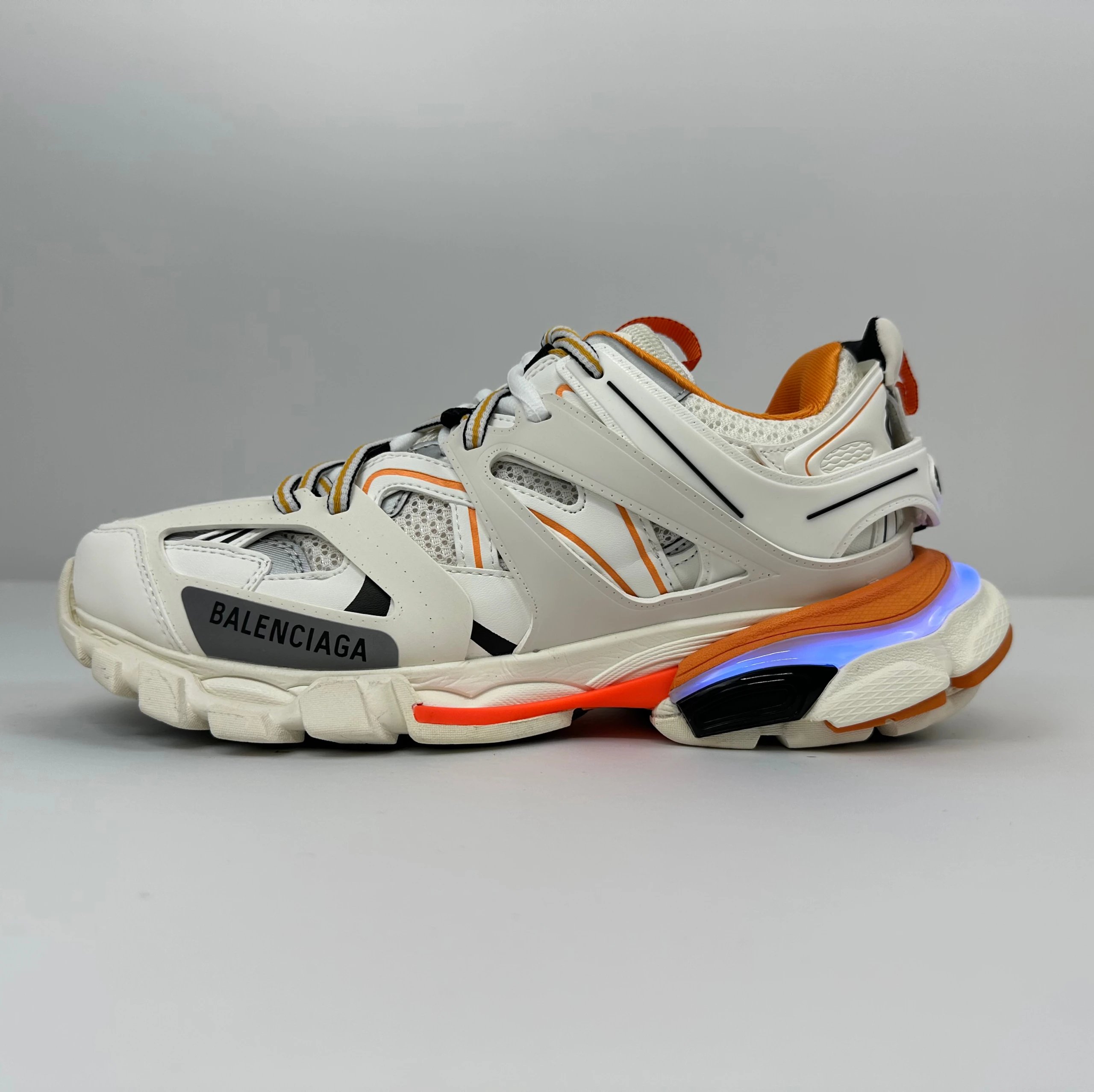 Balenciaga Sneakers Track LED — White orange