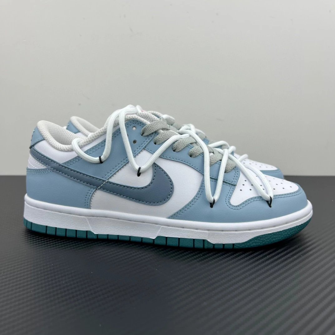Nike Sneakers Dunk Low — Bozi soda gray white blue