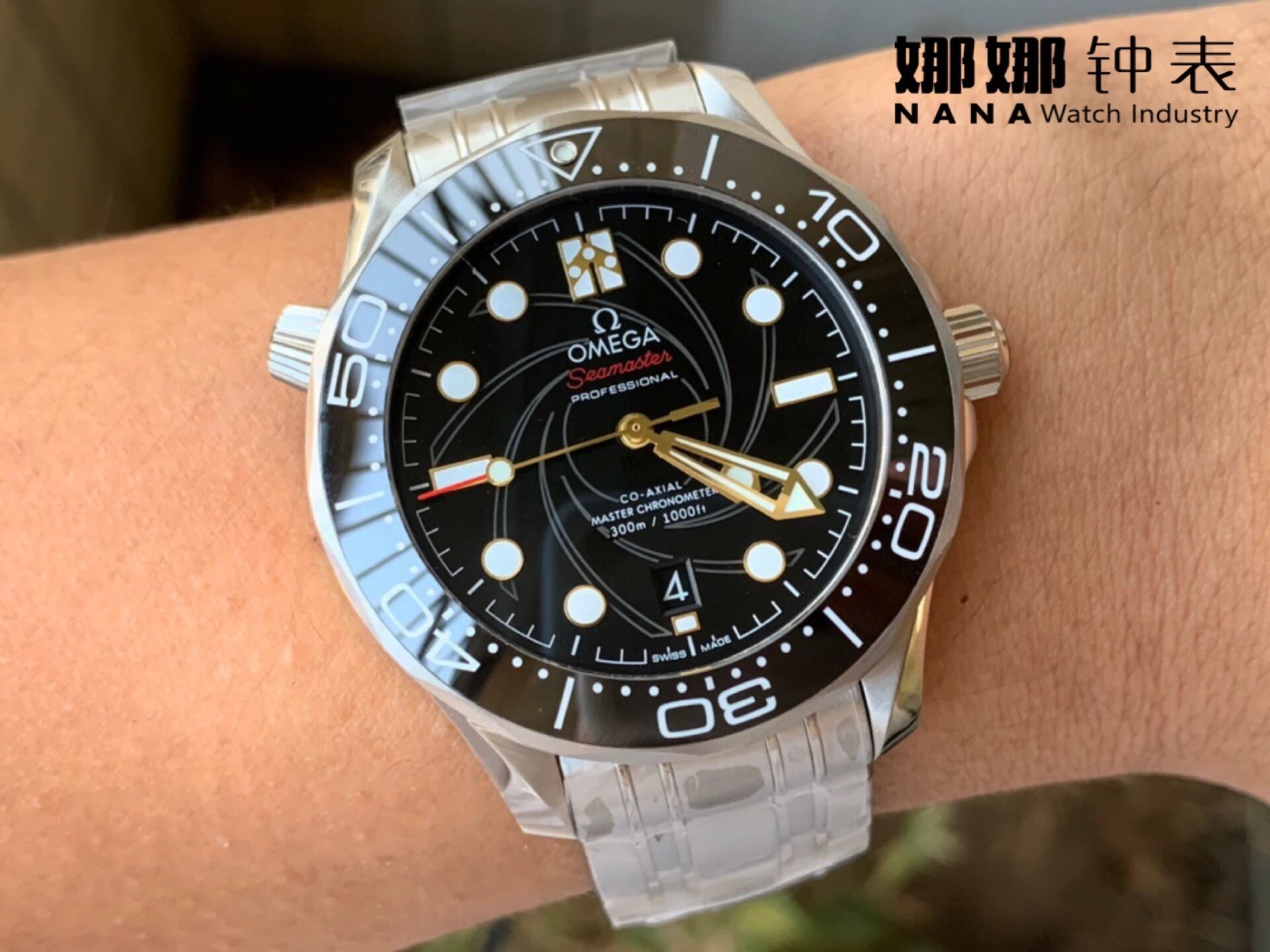 VS Latest Version 2019 Omega Seamaster 300 "007" Special Edition Upgraded with New 8800 Movement, Identical to Original, Automatic Mechanical Watch for Men, Casual Sport, Waterproof, Luminous