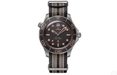 2020 VS Factory New Omega Bond 007- No Time to Die Collaboration Watch Canvas Strap Equipped with 8800 Movement 42mm Men's Sport Waterproof Watch Steel Belt Watch Night Light Watch