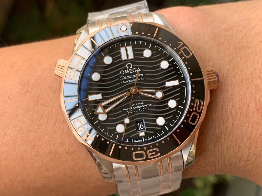 VS Factory Omega New Seamaster 300M 42mm Two-Tone Rose Gold Men's Automatic Dive Watch with 8800 Movement, Waterproof, Luminous Ceramic Bezel, Rubber and Steel Strap