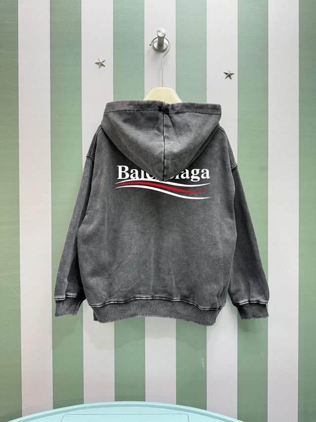Balenciaga Children‘s Hoodie: seller detail photo 2