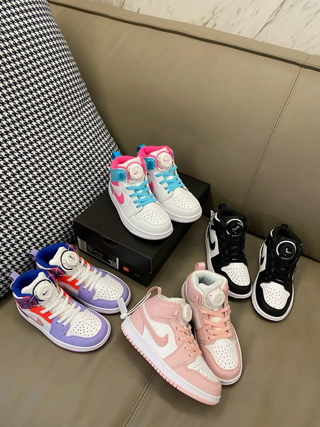 Nike Jordan1 children's Shoes: seller detail photo 2