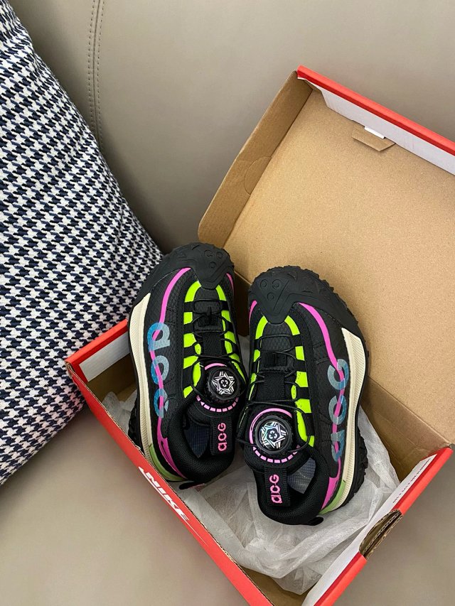 Nike children’s Shoes: seller detail photo 4