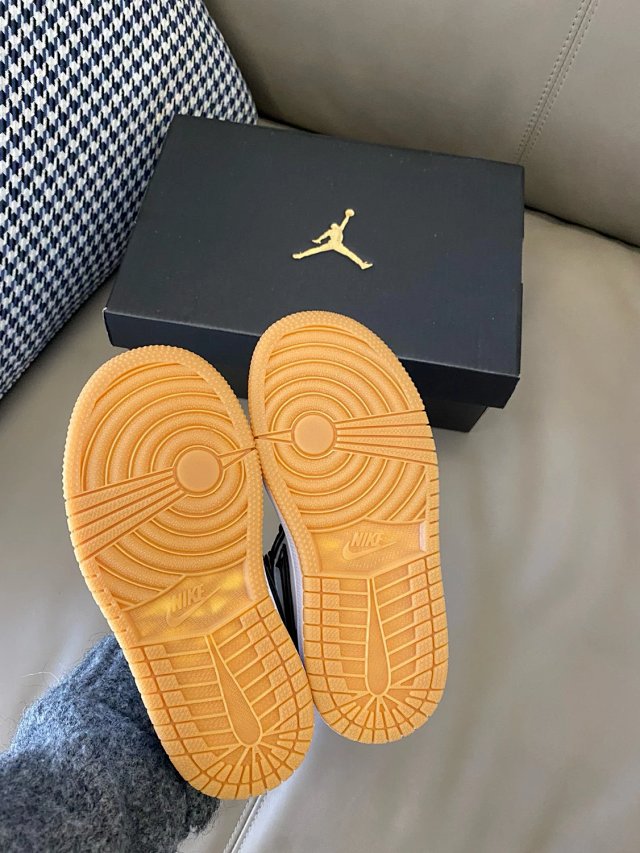 Nike Jordan1 children's Shoes: seller detail photo 10