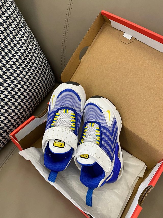 Nike children's Shoes: seller detail photo 10