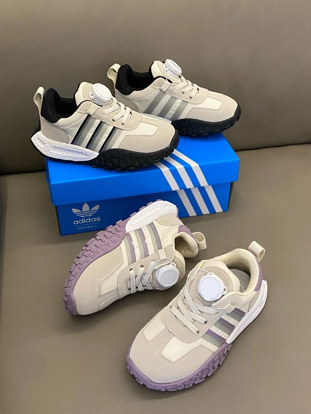 Adidas Children's Shoes: seller detail photo 3