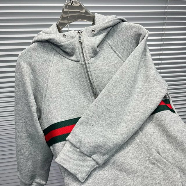 Gucci Children’s Hoodie: seller detail photo 3