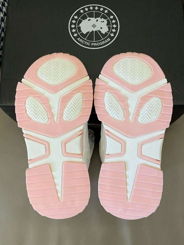 Golden Goose Children's Shoes: seller detail photo 10