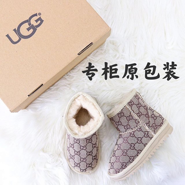 UGG Children's snow boots: seller detail photo 5