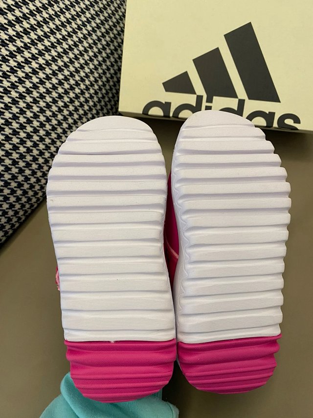 Adidas Children's Shoes: seller detail photo 10