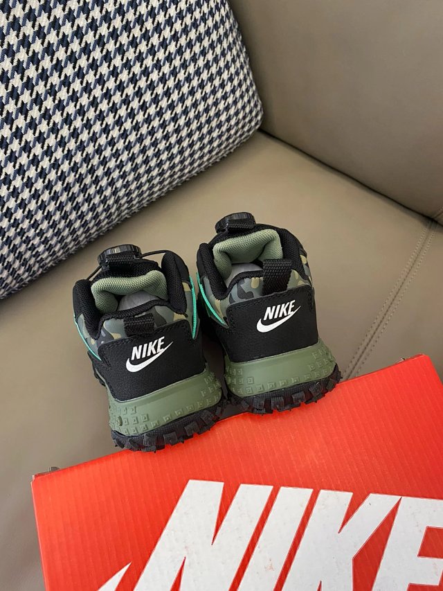 Nike children's Shoes: seller detail photo 10