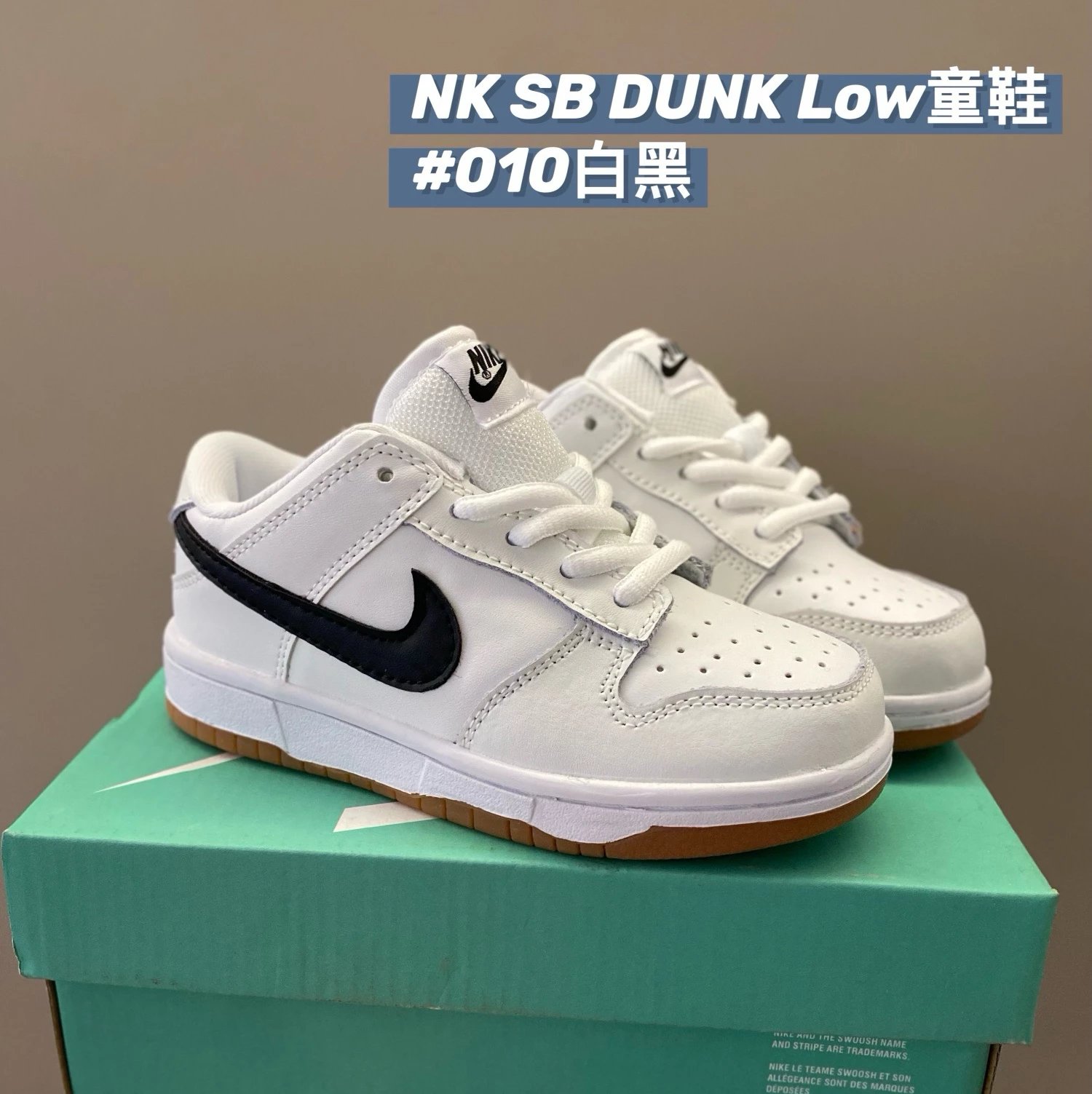 White Black 010