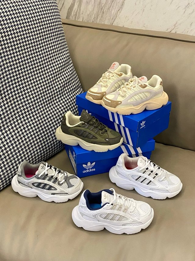 Adidas Ozmillen Children's Shoes: seller detail photo 7