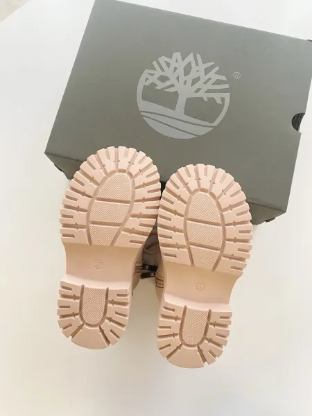 Timberland Classic Premium Boot Pink Casual Boots - 15