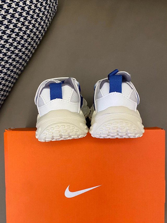 Nike Children's Shoes: seller detail photo 8