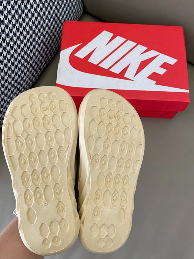 Nike children's Shoes: seller detail photo 11