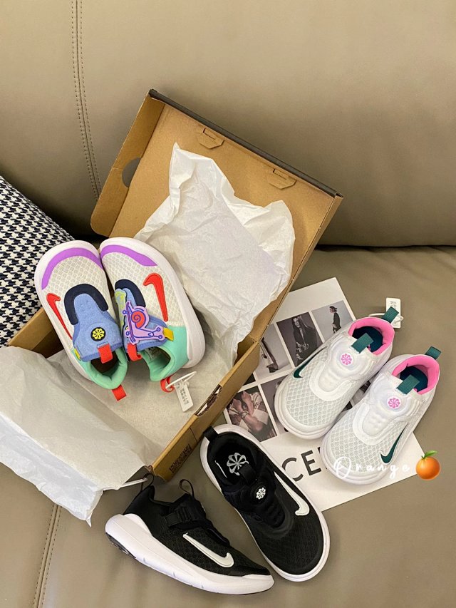 Nike children's Shoes: seller detail photo 4