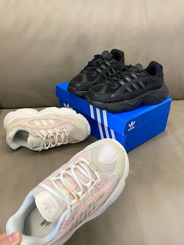 Adidas Ozmillen Children's Shoes: seller detail photo 5