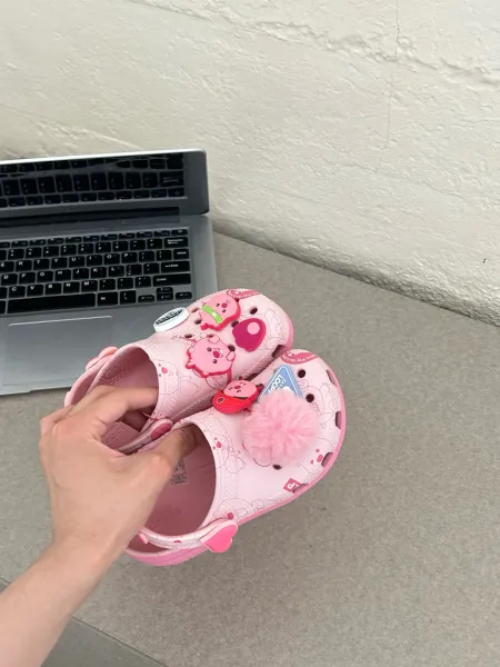 Crocs x Zanmang Loopy Classic Clog Pink Kids Sandals - 11