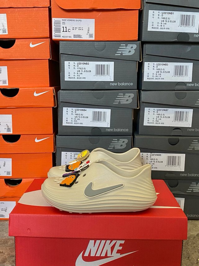 Nike Children‘s Slippers Shoes: seller detail photo 14