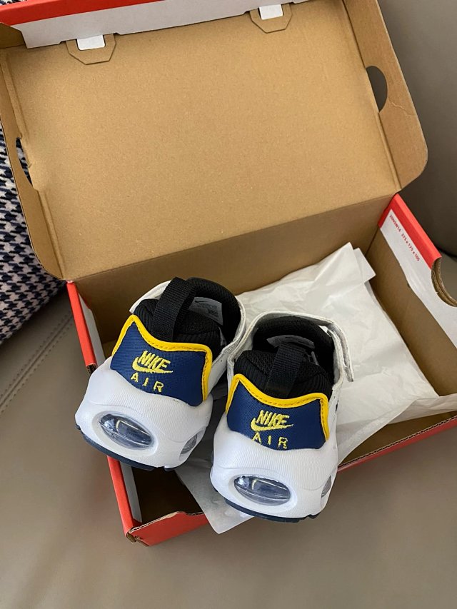 Nike children's Shoes: seller detail photo 5