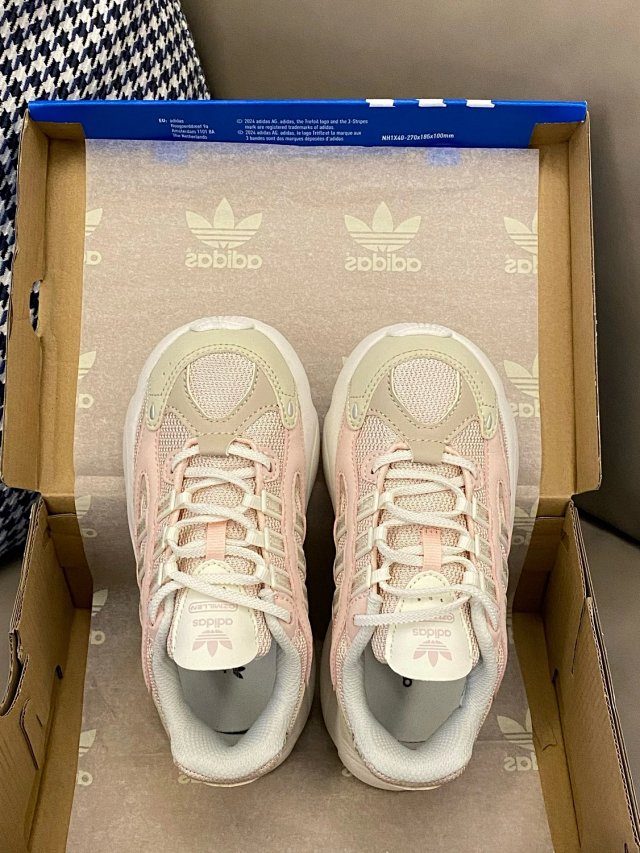 Adidas Ozmillen Children's Shoes: seller detail photo 4