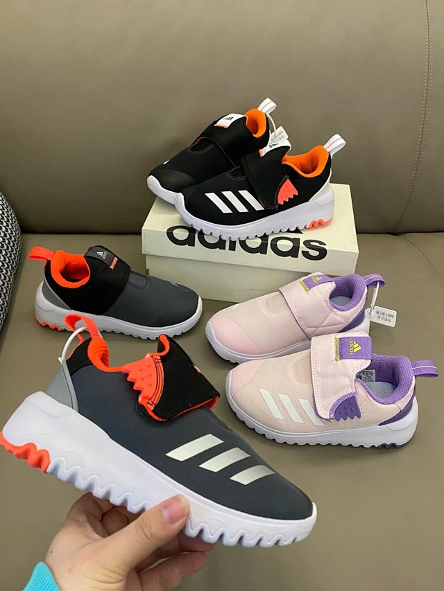 Adidas Children's Shoes: seller detail photo 7
