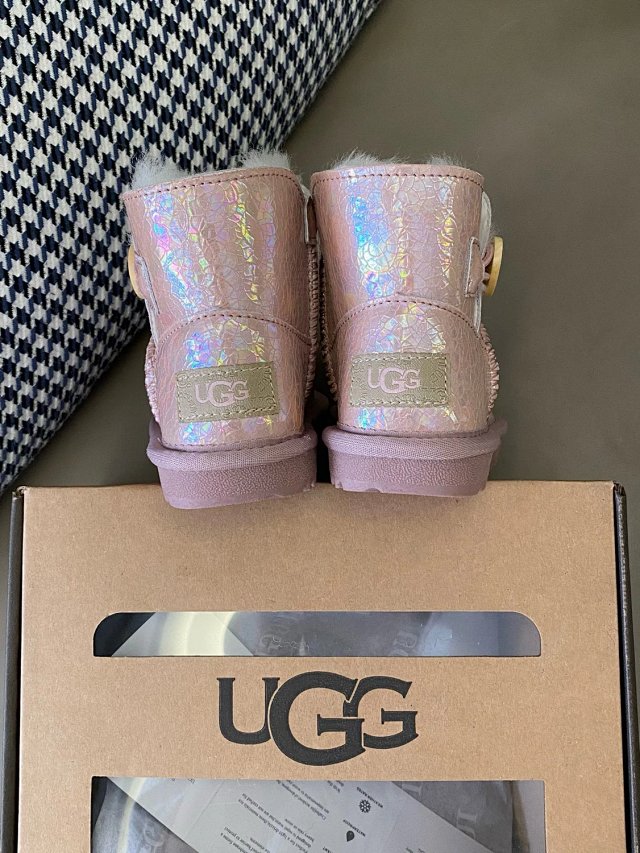 UGG Children's snow boots: seller detail photo 8