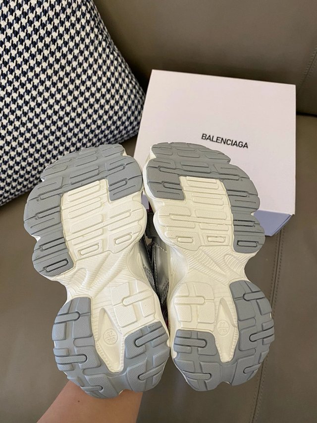 Balenciaga Children's Slippers Shoes: seller detail photo 14