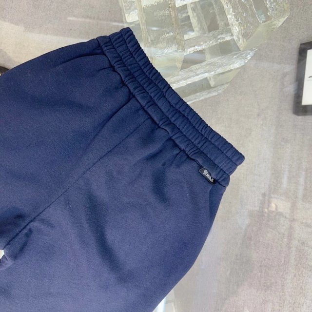 Moncler Children's Set: seller detail photo 13