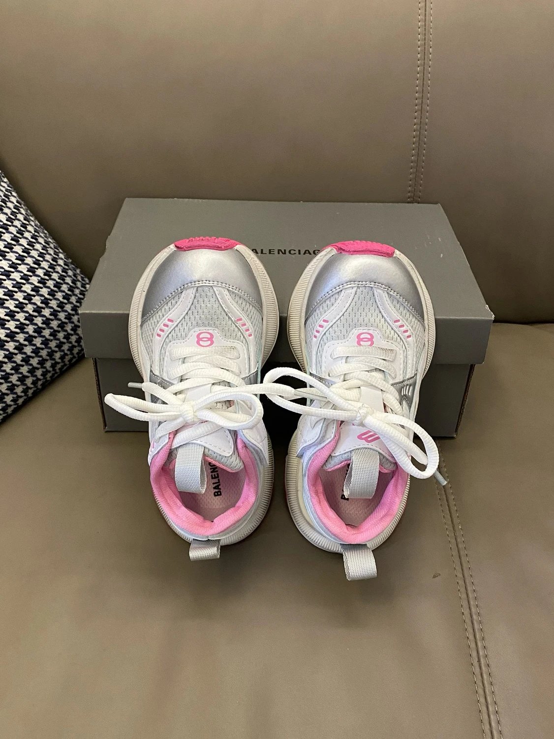 Balenciaga Track Sneakers Silver Pink Chunky Sneakers - 4