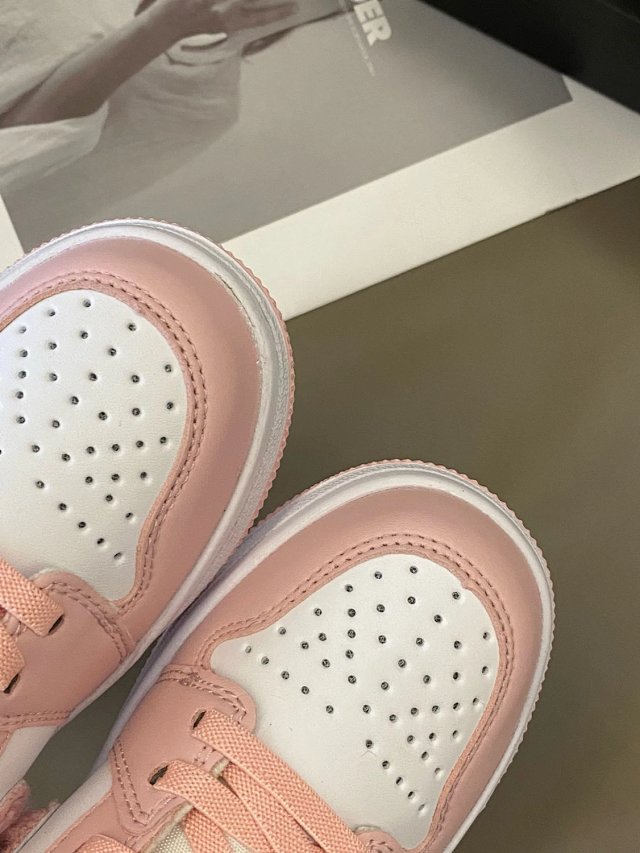 Nike Jordan1 children's Shoes: seller detail photo 10