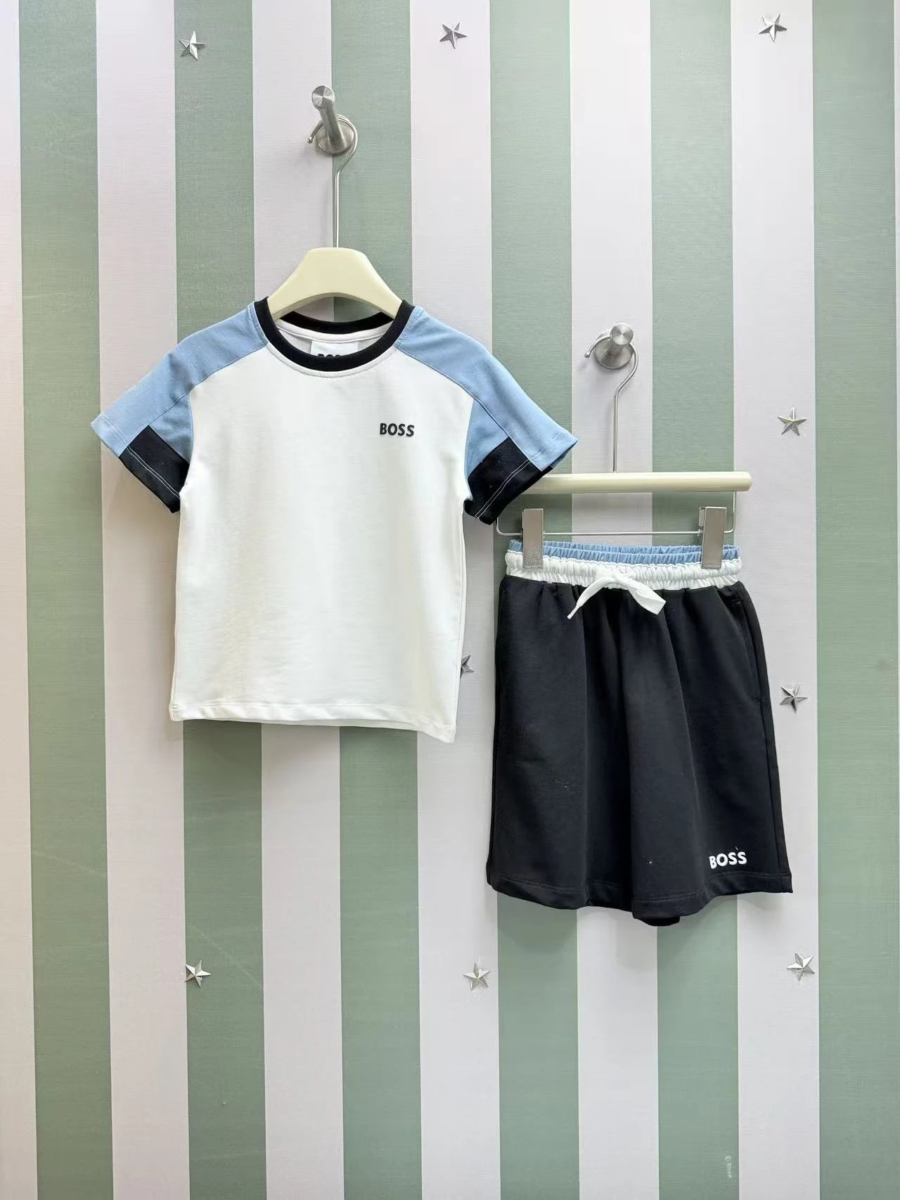 Kid KX Batch Kids Colorblock Crewneck T-Shirt & Shorts Set