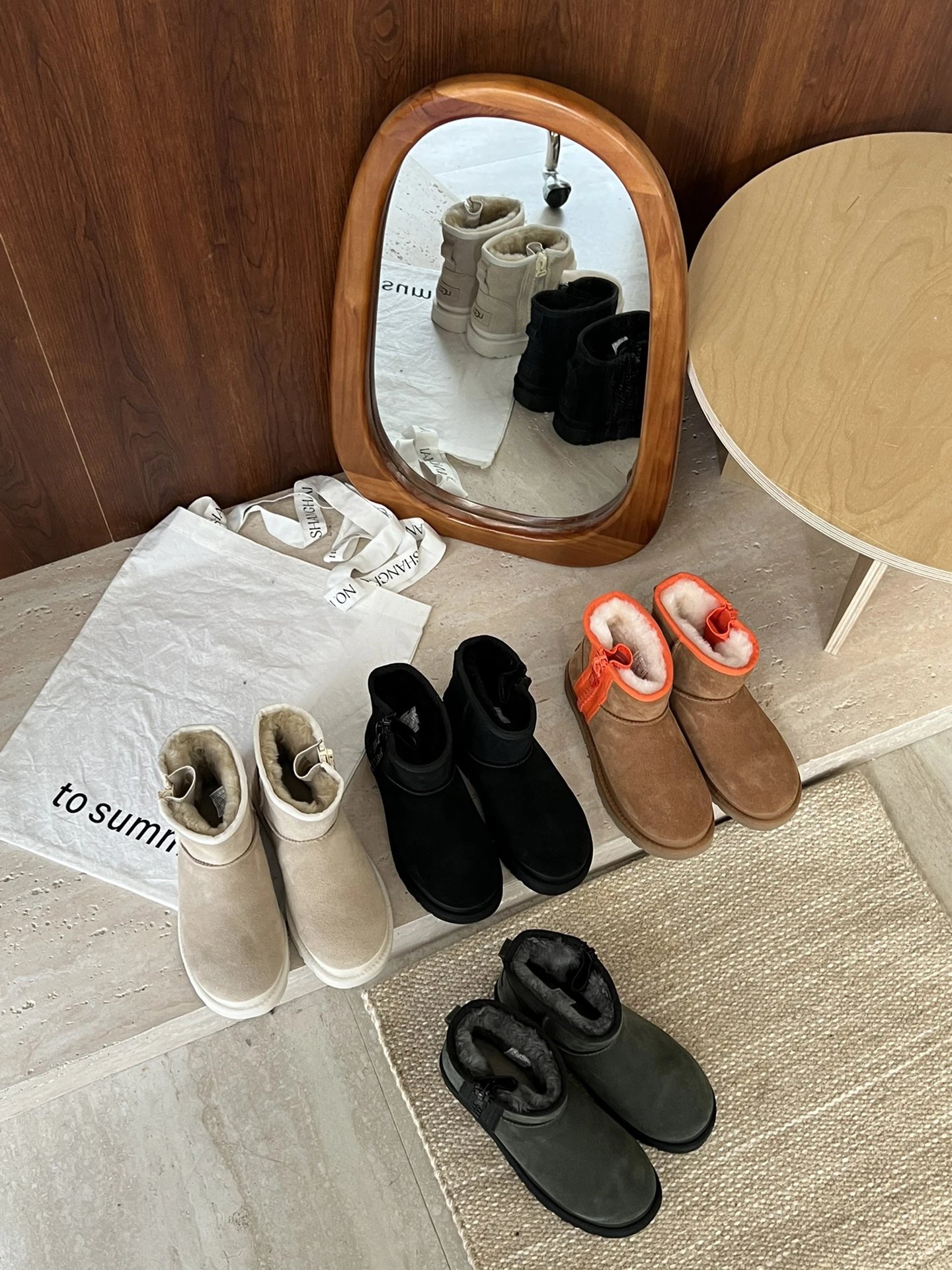 Logo Zip Sheepskin Snow Boots