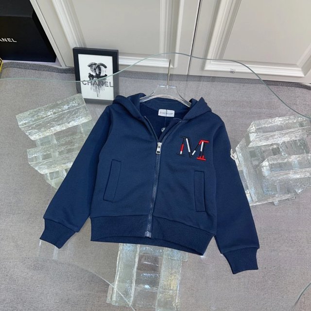 Moncler Children's Set: seller detail photo 11