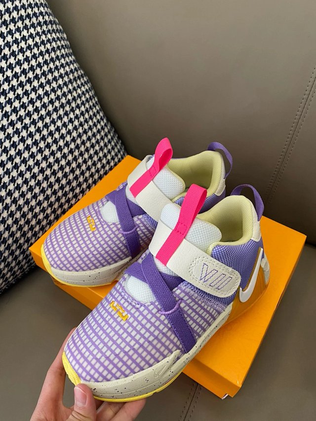 Nike children's Shoes: seller detail photo 8