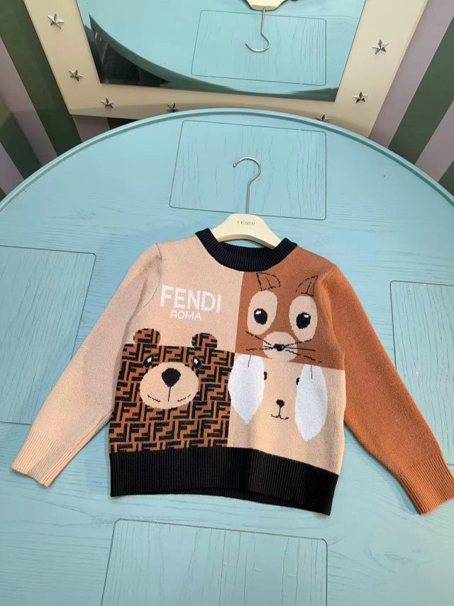 Fendi Children’s Hoodie: seller detail photo 3