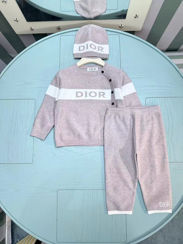 Dior Children's SET: seller detail photo 3