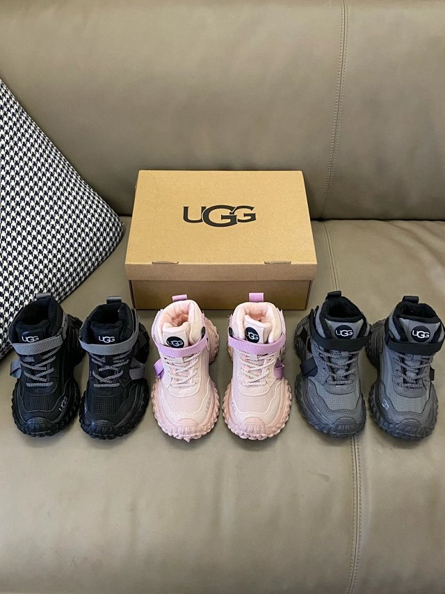 UGG Children's snow boots: seller detail photo 6