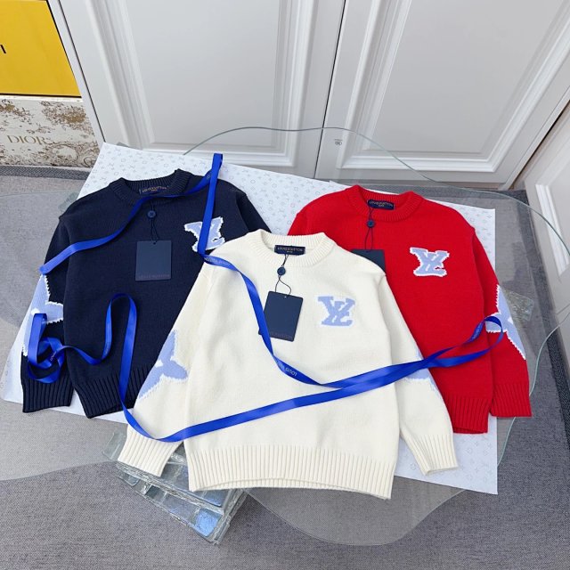 LV Louis Vuitton Children's Hoodie: seller detail photo 4