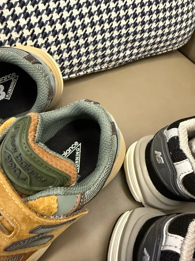 New Balance 990 children's Shoes: seller detail photo 12