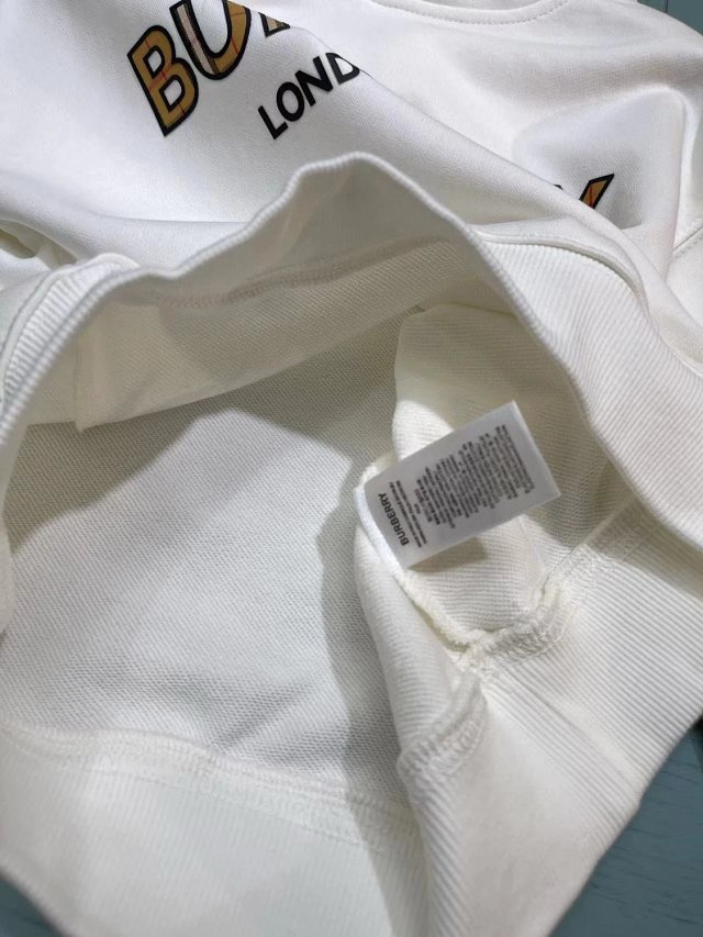 Burberry children's Hoodie: seller detail photo 13