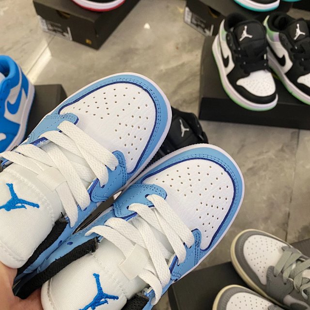 Nike Jordan1 children's Shoes: seller detail photo 12