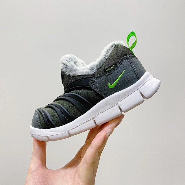 Nike children's Shoes: seller detail photo 14