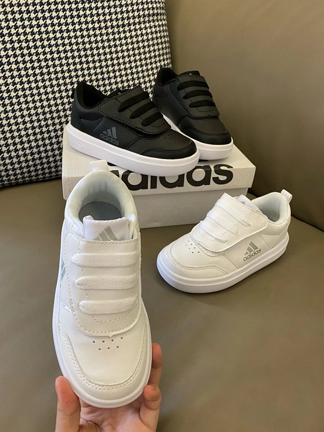 Adidas Children's Shoes: seller detail photo 6