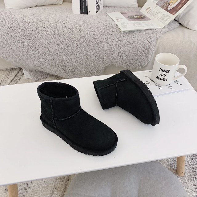 UGG Children's snow boots: seller detail photo 13