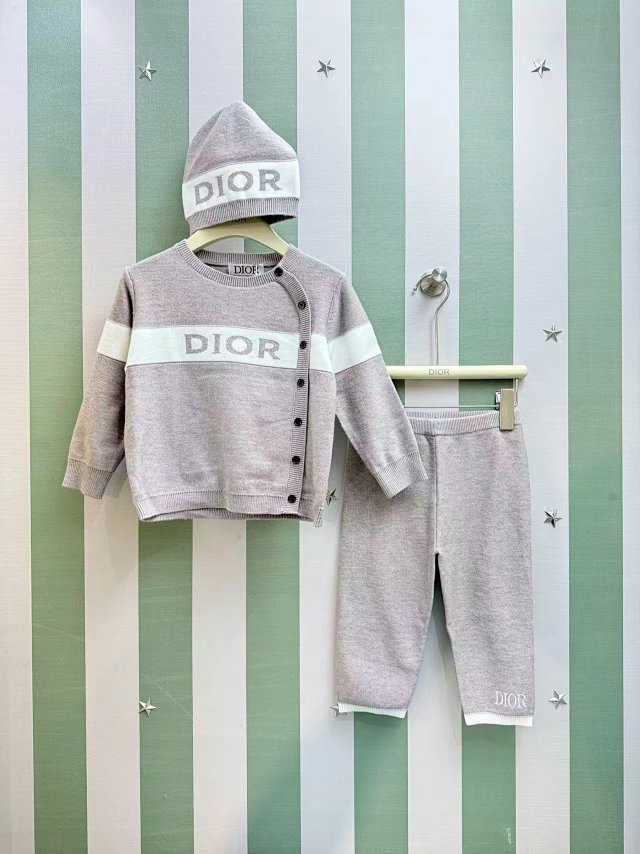 Dior Children's SET: seller detail photo 1