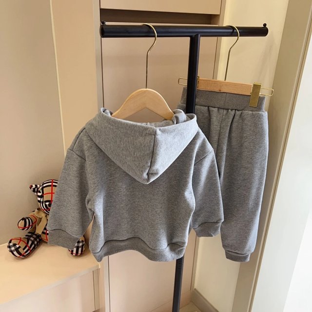 Moncler Children's Hoodie: seller detail photo 7